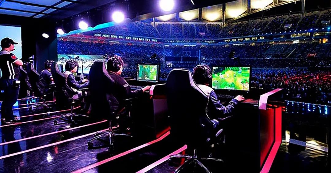 主力球员的 主力球员的