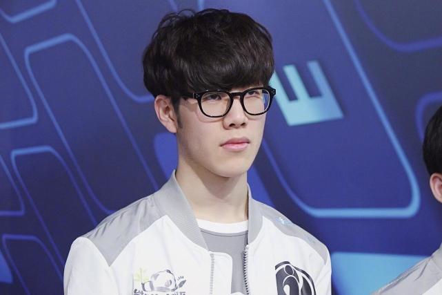 季后 季后